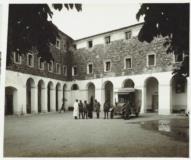 sez_II_Cividale_Cortile delle scuole diventate ospedale_(Museo Centale del Risorgimento Italiano di 